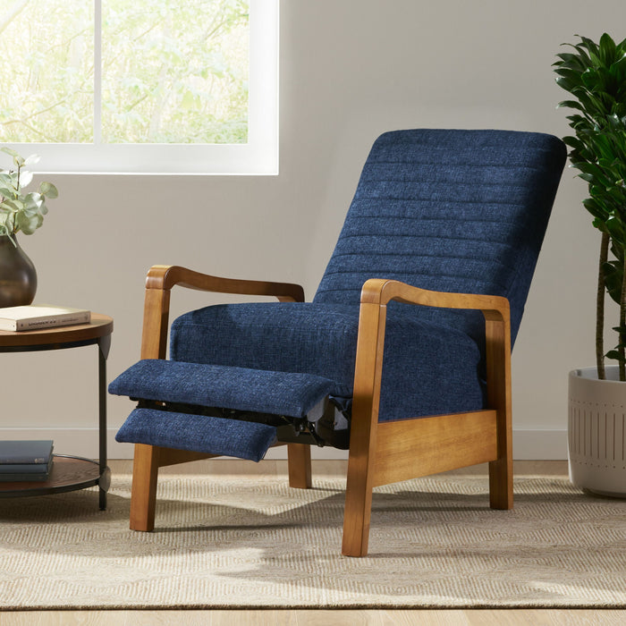 Contemporary Manual Club Recliner