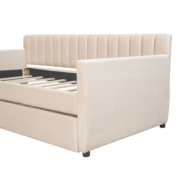 Upholstered Daybed With Slat Support