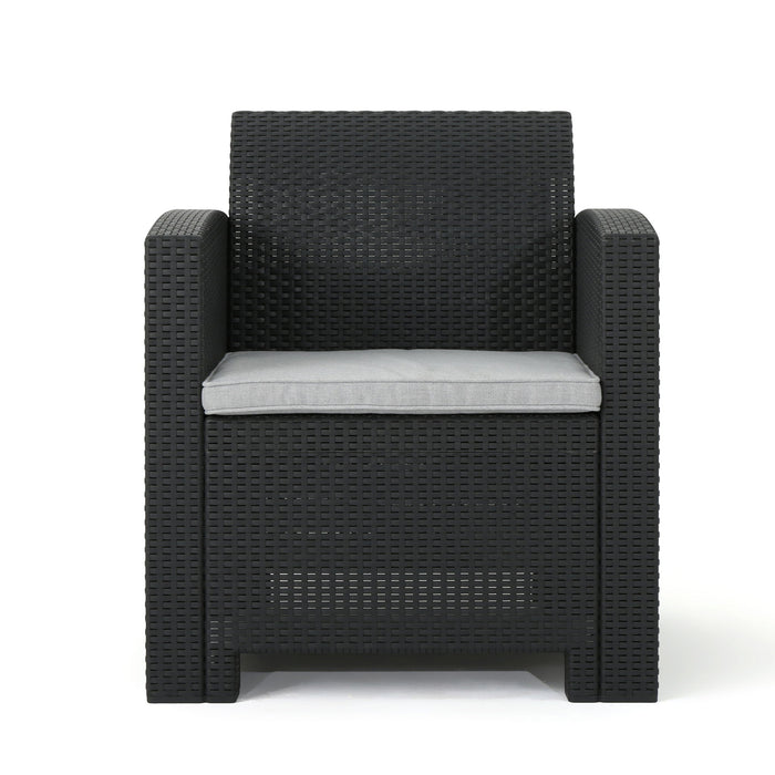 Outdoor Wicker Club Chair With Water Resistance